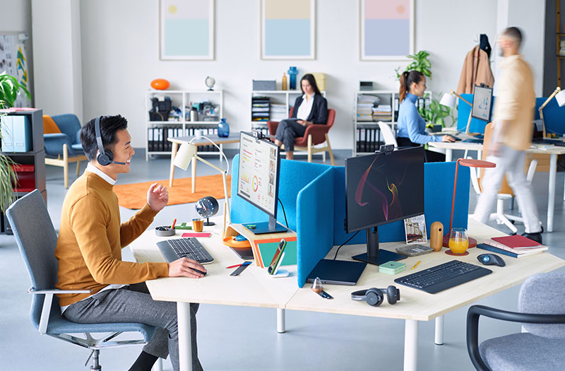 Logitech lifestyle office