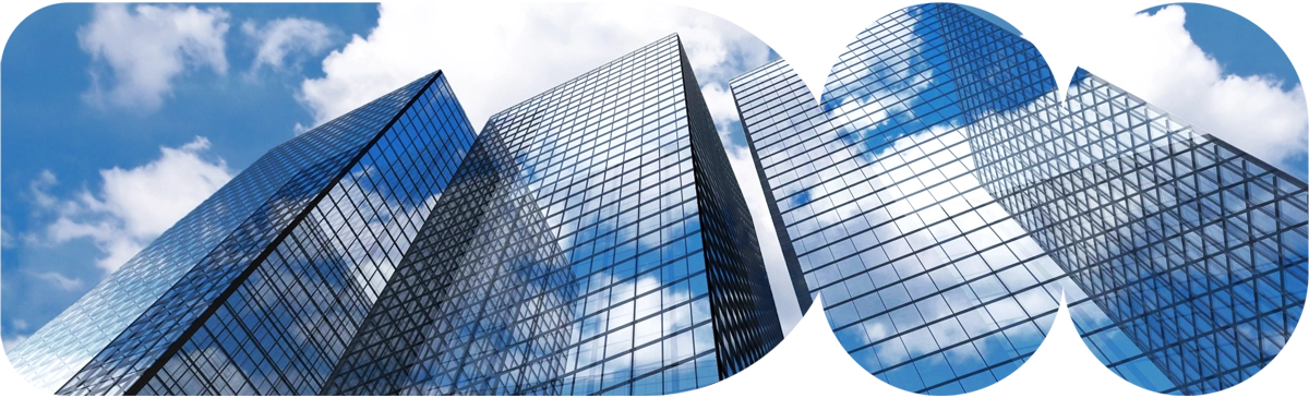 scyscraper cloud reflection