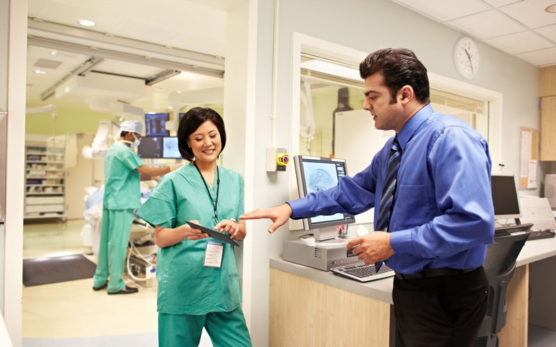 Cisco hospital employees using healthcare technology